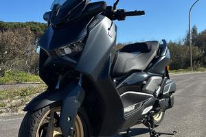 Yamaha xmax 125 tech max