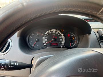 Suzuki Swift 2008 1.3 multijet dsi 75 cv 55 kw