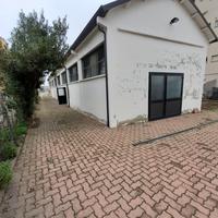 Capannone/magazzino 100mq quartiere madonnina