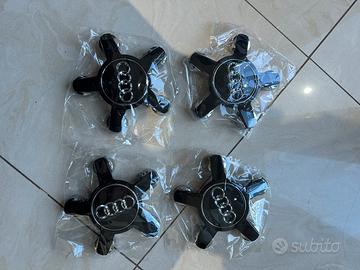 Coprimozzo Audi neri nuovi set da 4