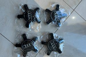 Coprimozzo Audi neri nuovi set da 4
