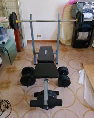 Attrezzature per palestra 