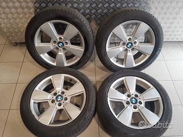 Ruote complete di cerchi BMW da 18 pollici