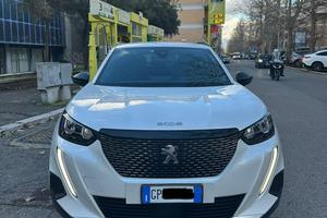 Peugeot 2008 Alure pack