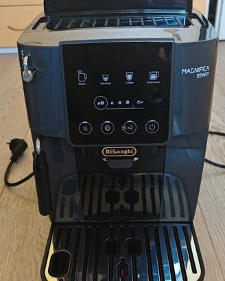 Macchina Caffè DeLonghi Magnifica Start ECAM220.22