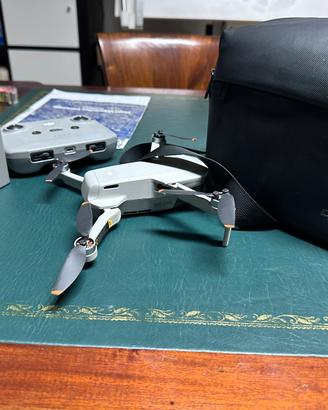 Dji mini 2 fly more combo