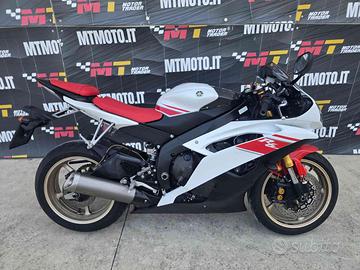 YAMAHA YZF R6 Video 360