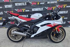 YAMAHA YZF R6 Video 360