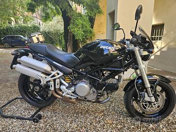 Ducati Monster S2R 800