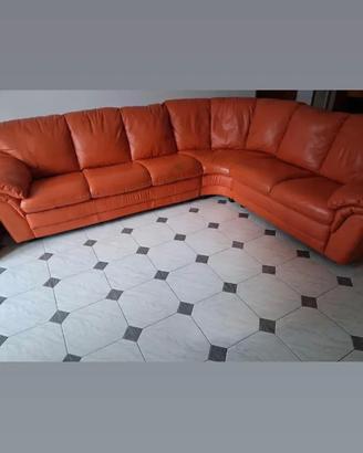 Divano ad angolo arancione