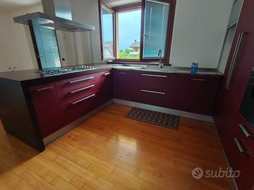 Cucina completa  di elettrodomestici Linea 4 