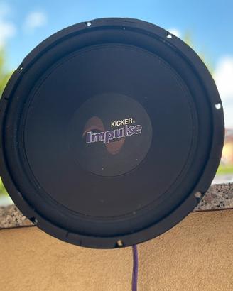 Kicker 10" impulse subwoofer usato no box