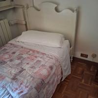 Letto singolo con spalliera