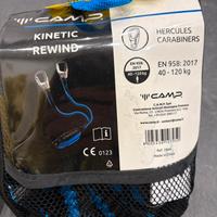 2 set ferrata + casco e imbrago per uomo e donna