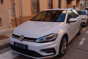 Volkswagen Golf 1.5 TSI ACT 5p. Sport R Line 150cv