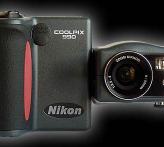 Nikon 990