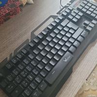 Tastiera Gaming RGB