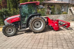 trattore 80 CV  con attrezzi vari 