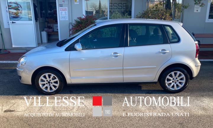 VOLKSWAGEN POLO 1.4 BENZINA (MODELLO SPORTLINE)