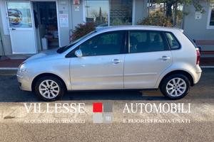 VOLKSWAGEN POLO 1.4 BENZINA (MODELLO SPORTLINE)
