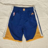 pantaloncini corti Adidas vintage.