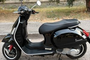 Vespa GTS 300