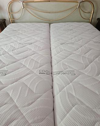 Letto matrimoniale in ottone vintage -no materassi