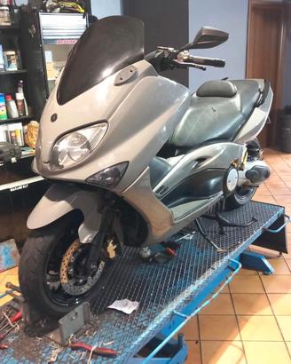 Yamaha t max a carburatori