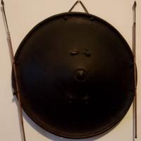 SCUDO ANTICO AFRICANO CON FRECCE