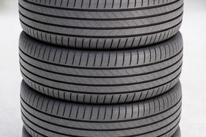 Pneumatici Bridgestone Turanza 6 235/50 r19