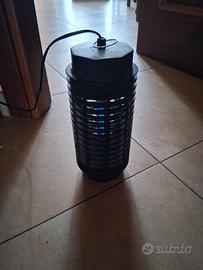 Lampada A Griglia Uccisore D'Insetti 3 Watt  Usato
