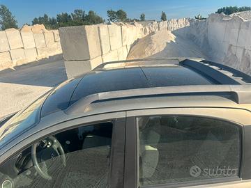 Auto fiat panda cros