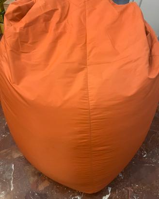 Pouf arancione creativando