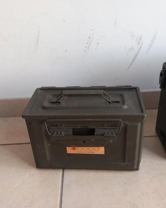 cassa  piccola militare vintage