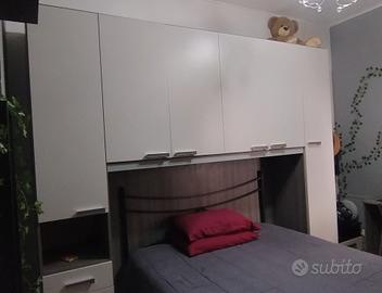 Camera da letto 6 ante + scrivania 