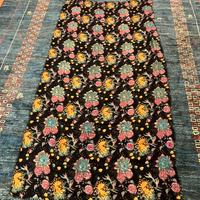 Sciarpa Camerucci nera fantasia floreale