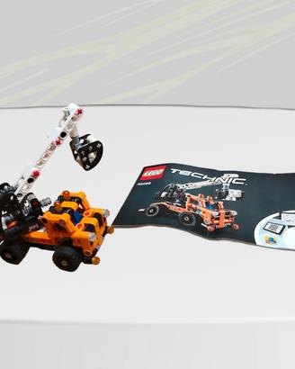 Lego Technic 42088
Gru a cestello