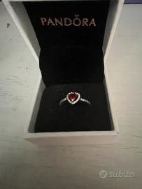 Anello cuore rosso PANDORA