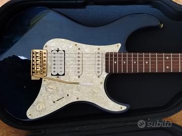 Yamaha  Chitarra Elettrica Blu con custodia