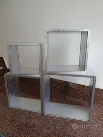 Set Mensole appendibili, pelle martellata argento.