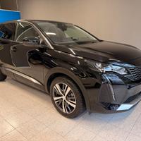 PEUGEOT 3008  Blue Hdi  130 Eat8 Allure