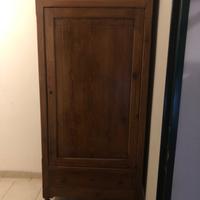 Armadio con una anta arte povera