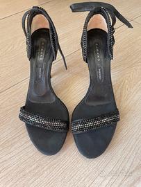 Scarpe con tacco