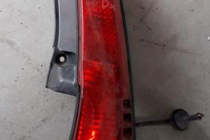 Faro posteriore destro Daihatsu Terios