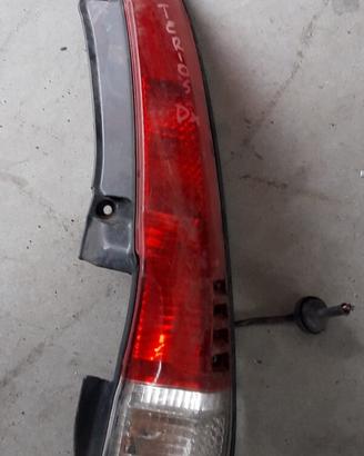 Faro posteriore destro Daihatsu Terios