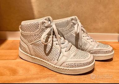 Sneakers High-Top Bianche e Glitterate