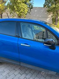 Fiat 500 x blu Italia