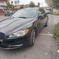 Jaguar XF 3.0 D V6 Premium Luxury (177 kw)
