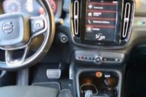 volvo xc 40 R Design