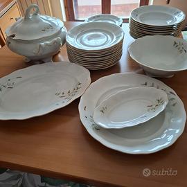 Servizio piatti